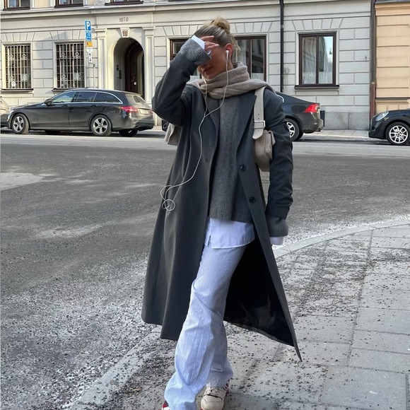 NEW Djerf Avenue Forever Coat Long Button Oversized Blazer in Grey size small - Picture 2 of 14